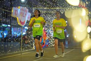 BIB: 90094, 50003
                            <button type="button" onclick="openModal(21750767)" class="btn btn-primary btn-sm float-right btn-popup" data-toggle="modal" data-target=".modal-high-quality">
                        <i class="fas fa-shopping-cart"></i> Add to Cart
                    </button>
                                            <button type="button" onclick="isThisMe(21750767, true)" class="btn btn-success btn-sm float-right btn-popup btn-isme hidden" data-toggle="tooltip" data-placement="bottom" title="นี่คือรูปของคุณใช่ไหม คลิกที่นี่เพื่อเอาเข้าอัลบั้ม">
                        <i class="fas fa-plus"></i> Add to album
                    </button>
                    <button type="button" onclick="isThisMe(21750767, false)" class="btn btn-warning btn-sm float-right btn-popup btn-isnotme hidden">
                        <i class="fas fa-ban"></i> Remove from album
                    </button>